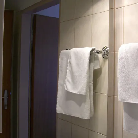 Gerhart Guest house 2*